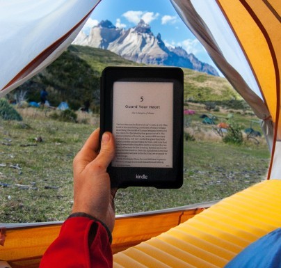 E-Book Reader im Zelt